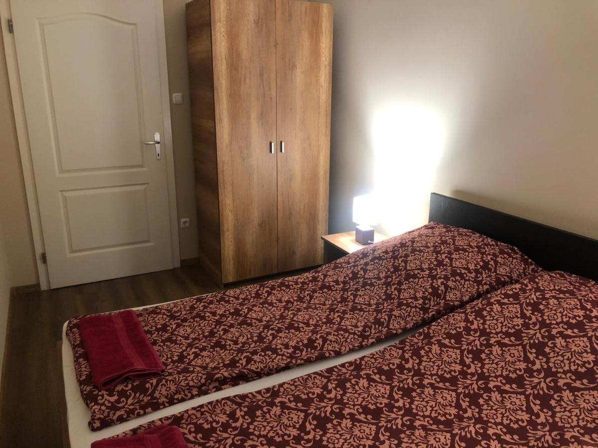 Alina Apartmanok Hajdúszoboszló المظهر الخارجي الصورة