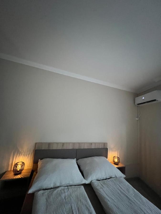 Alina Apartmanok Hajdúszoboszló المظهر الخارجي الصورة
