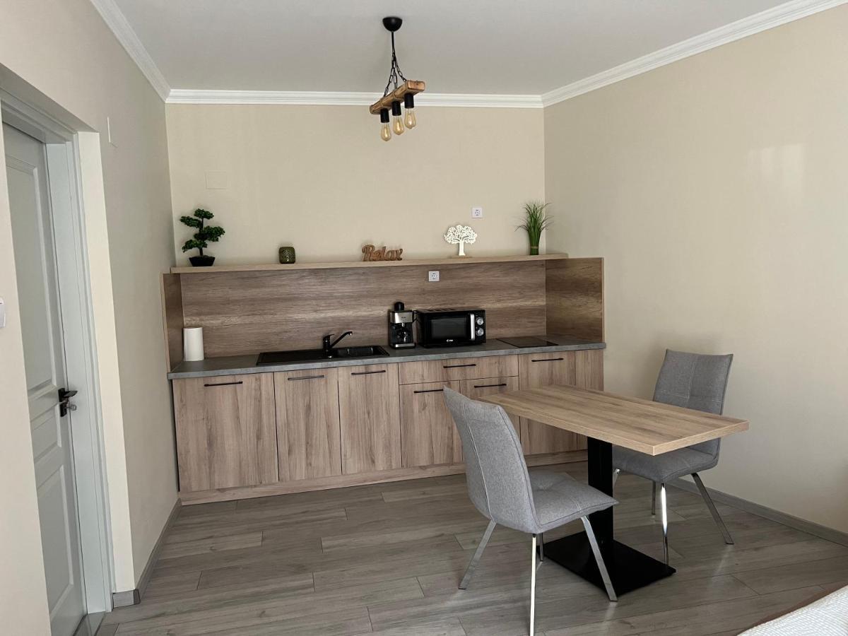 Alina Apartmanok Hajdúszoboszló المظهر الخارجي الصورة